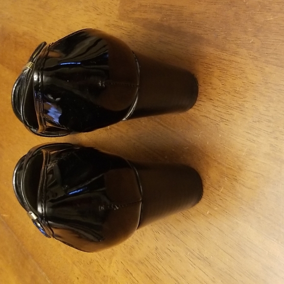 Black shoes size 7.5 - Picture 7 of 9